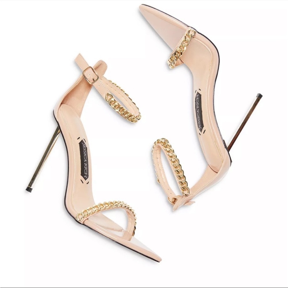 Jessica Rich size 9